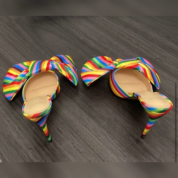 PNK Elephant Heels✨ - Picture 3 of 3